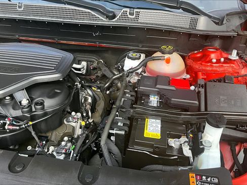 Used 2021 Chevrolet Blazer LT FWD image 32
