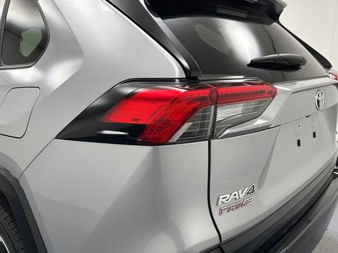 Used 2021 Toyota RAV4 SE AWD/4WD image 22