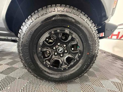 Used 2022 Ford Bronco Wildtrak AWD/4WD image 34