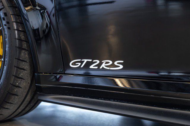 Used 2019 Porsche 911 GT2 RS w/ Weissach Package RWD image 14