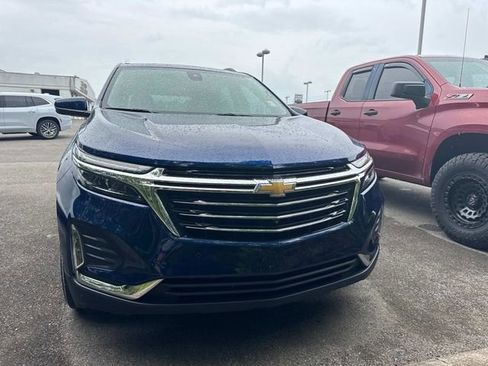 Used 2023 Chevrolet Equinox Premier FWD image 6