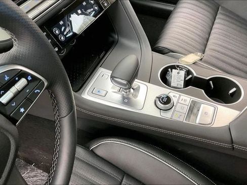 New 2026 Genesis G70 2.5T Prestige image 9