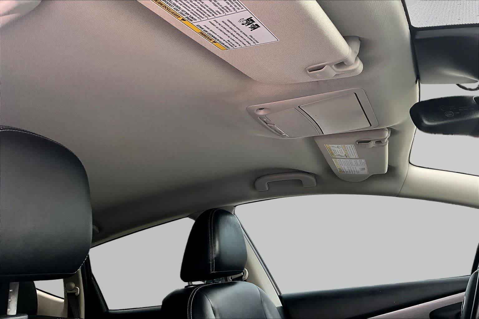 Used 2022 Nissan Murano SV w/ SV Midnight Edition Package FWD image 14