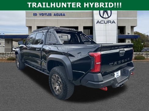 Used 2025 Toyota Tacoma 4x4 Double Cab Hybrid image 5