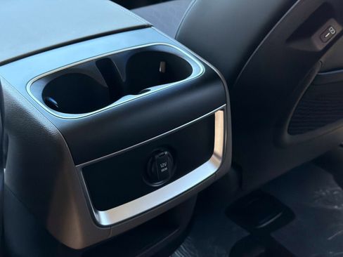 New 2026 Kia Carnival FWD image 13
