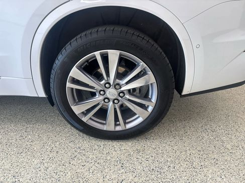 Used 2024 Cadillac XT6 Premium Luxury w/ Technology Package image 10