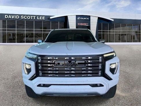 Used 2023 GMC Canyon Denali AWD/4WD image 8