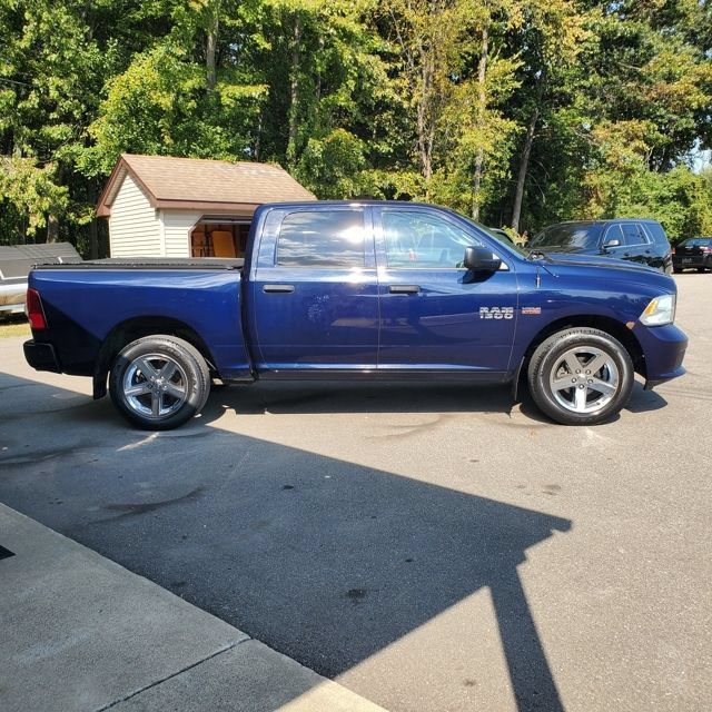 Used 2014 RAM 1500 Express AWD/4WD image 7