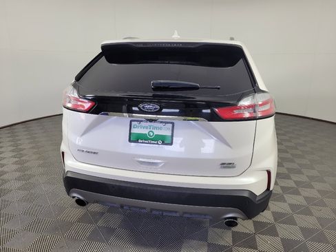 Used 2019 Ford Edge SEL w/ Equipment Group 201A FWD image 7