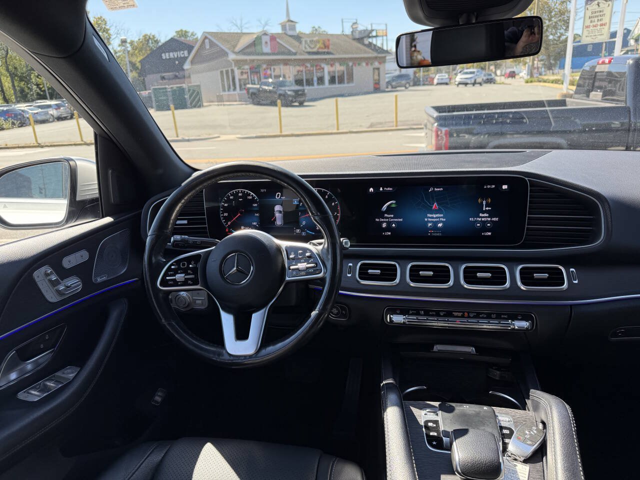 Used 2020 Mercedes-Benz GLE 350 4MATIC image 11