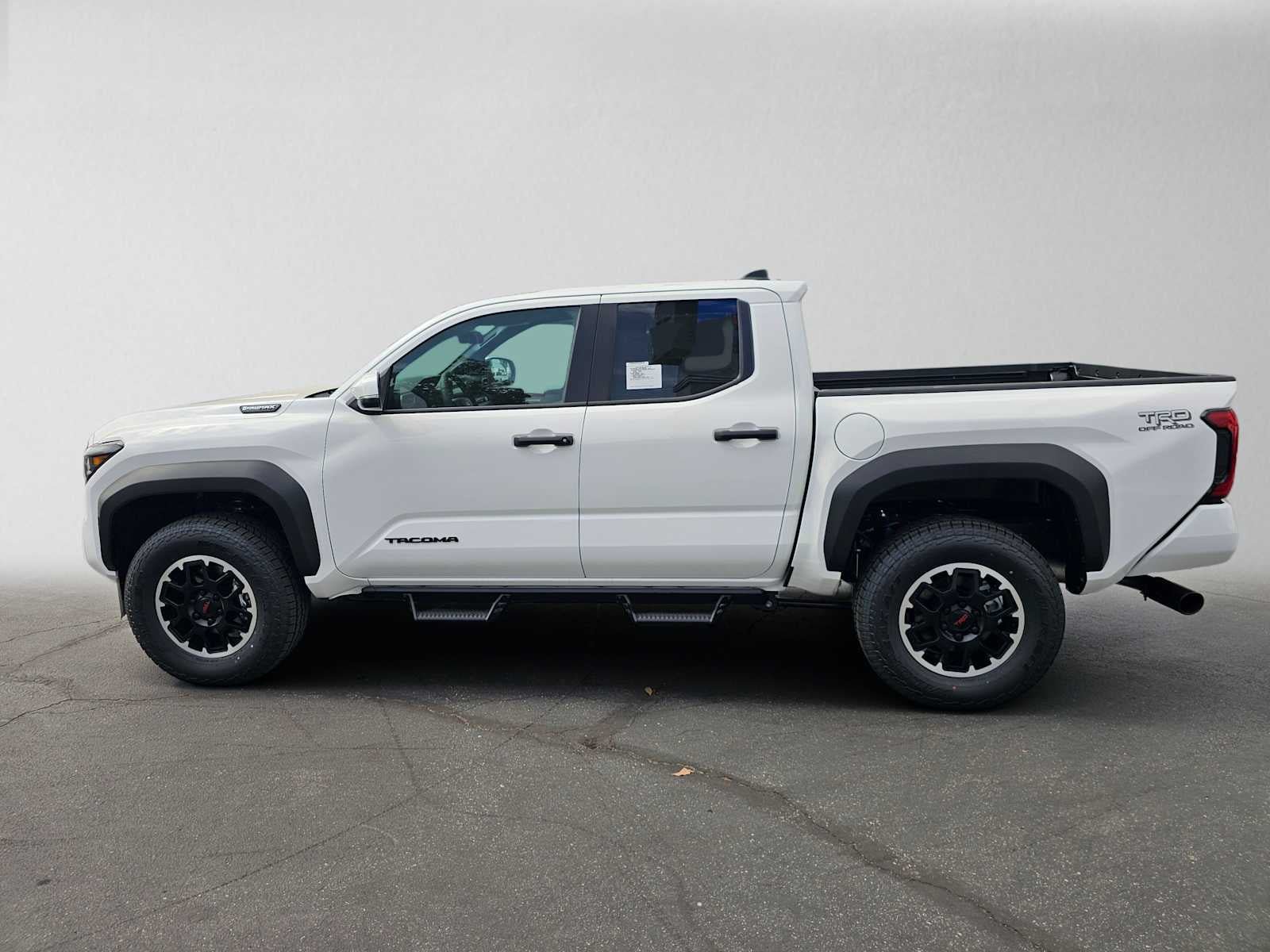 New 2026 Toyota Tacoma TRD Off-Road w/ TRD Off Road Upgrade Package AWD/4WD image 6
