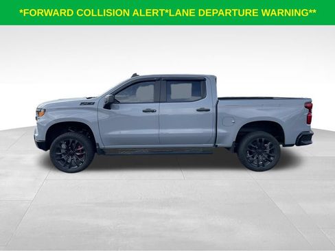 Used 2025 Chevrolet Silverado 1500 Custom Trail Boss AWD/4WD image 6