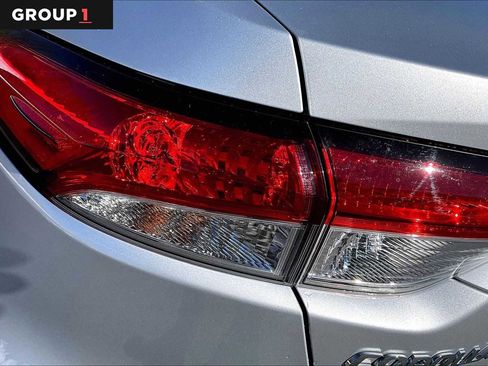 Certified 2022 Toyota Corolla LE w/ Premium Interior Package image 28