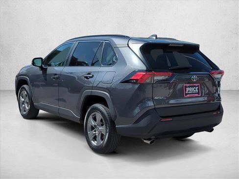 Used 2023 Toyota RAV4 XLE w/ Convenience Package image 7