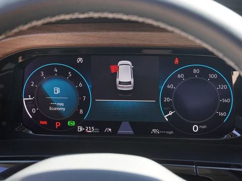 Used 2026 Volkswagen Atlas SE FWD image 29