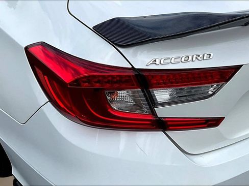 Used 2022 Honda Accord Sport image 19