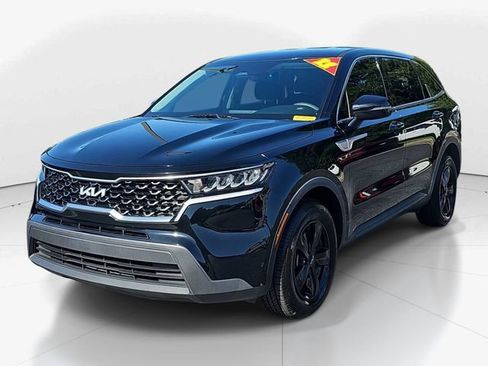 Used 2022 Kia Sorento LX FWD image 9