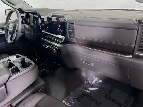Used 2024 GMC Sierra 1500 Elevation AWD/4WD image 24