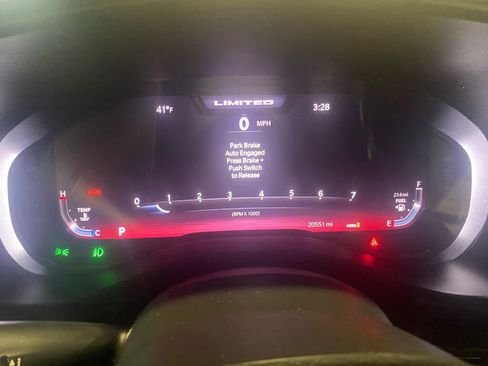 Used 2024 RAM 1500 Limited image 4