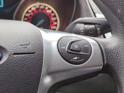 Used 2012 Ford Focus SE image 26