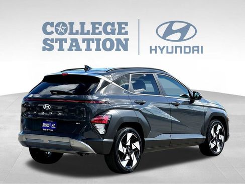 Used 2024 Hyundai Kona Limited FWD image 10