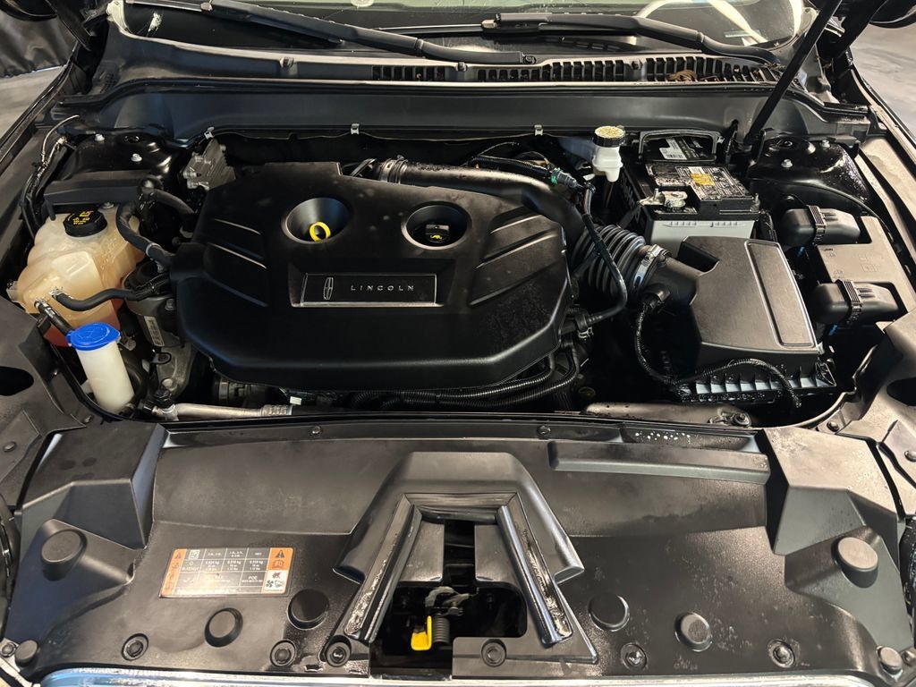 Used 2019 Lincoln MKZ Reserve FWD image 22