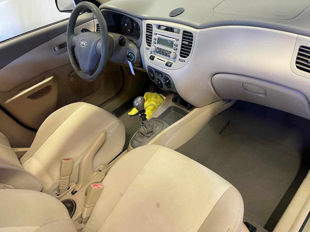 Used 2007 Kia Rio LX FWD image 13