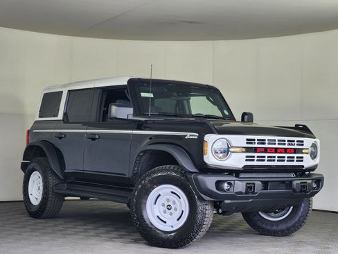 New 2026 Ford Bronco Heritage Edition AWD/4WD image 1