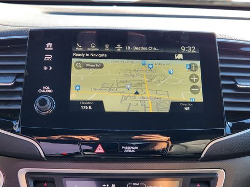 Certified 2023 Honda Passport TrailSport image 12