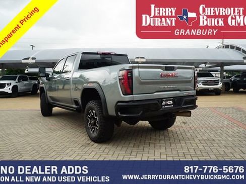 Used 2024 GMC Sierra 2500 AT4X AWD/4WD image 5