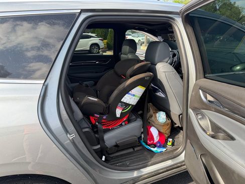 Used 2024 Buick Enclave Essence w/ Experience Buick Package image 14