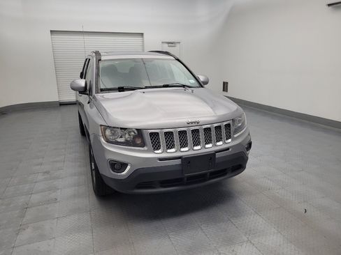 Used 2017 Jeep Compass High Altitude AWD/4WD image 14