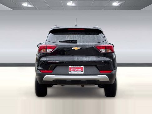 Used 2025 Chevrolet TrailBlazer LT FWD image 9