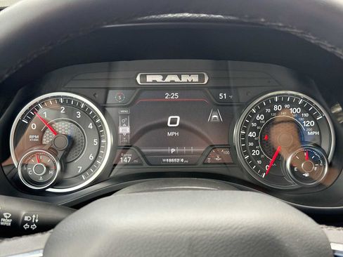 Used 2025 RAM 1500 Laramie AWD/4WD image 28