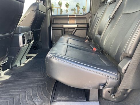 Used 2022 Ford F250 Lariat w/ Lariat Ultimate Package image 17