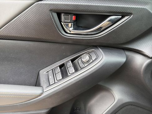 Certified 2024 Subaru Crosstrek 2.5i Limited w/ Crosstrek Mirror Package AWD/4WD image 19