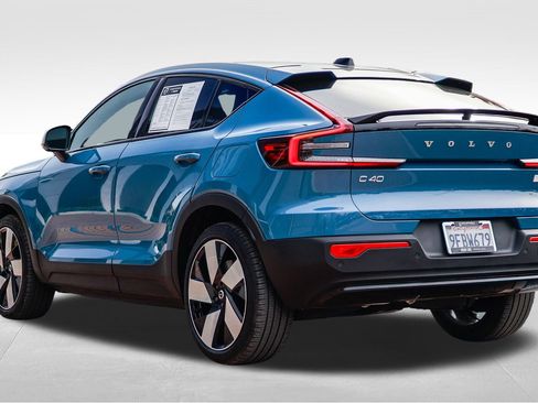 Used 2023 Volvo C40 P8 Recharge Ultimate image 5