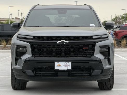 New 2026 Chevrolet Traverse RS image 7