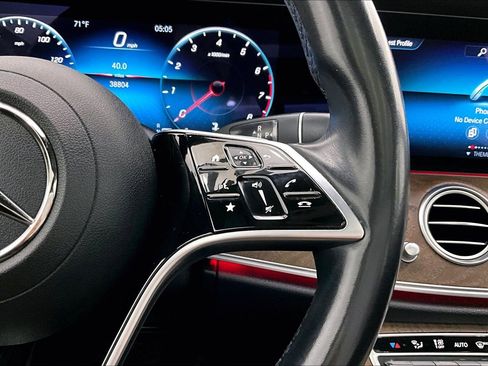 Certified 2022 Mercedes-Benz E 350 Sedan image 21