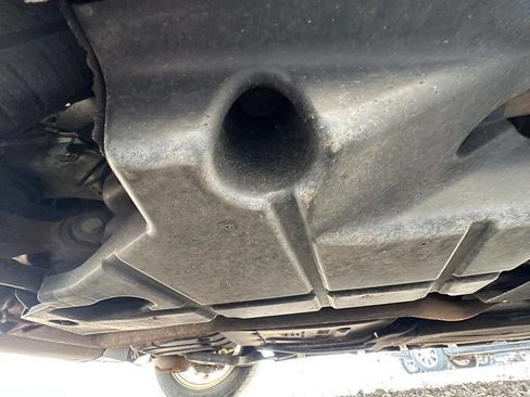 Used 2018 Ford Fusion SE image 19