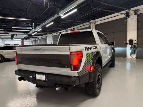 Used 2025 Ford F150 Raptor w/ Equipment Group 803A Raptor R AWD/4WD image 8