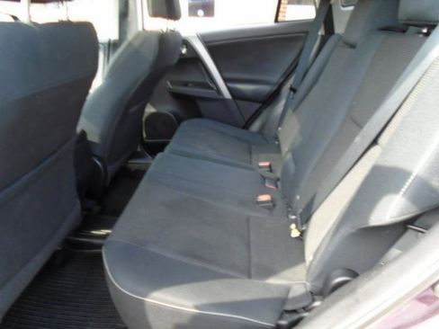 Used 2016 Toyota RAV4 XLE FWD image 20