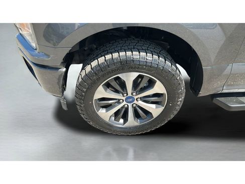 Used 2020 Ford F150 XL w/ Equipment Group 101A Mid AWD/4WD image 18