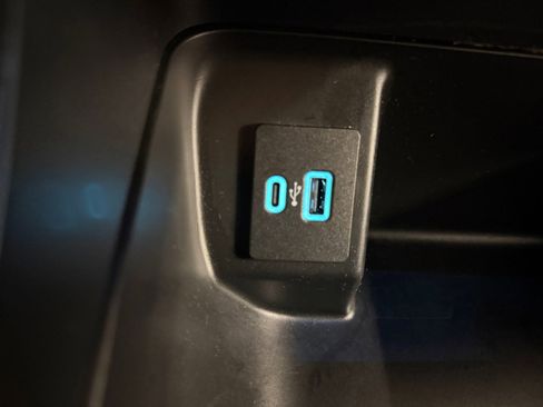 Used 2024 Ford F150 STX image 22