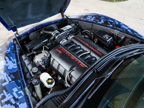 Used 2006 Chevrolet Corvette Coupe w/ Preferred Equipment Group image 74