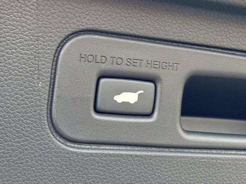 New 2026 Honda Pilot Touring image 28