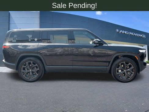 Used 2025 Rivian R1S Adventure AWD/4WD image 8