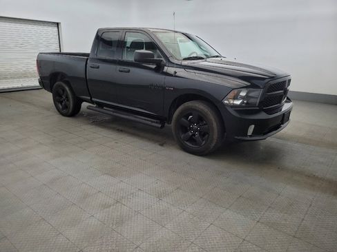 Used 2017 RAM 1500 Express w/ Black Ram 1500 Express Group AWD/4WD image 11