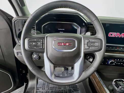 Used 2025 GMC Sierra 1500 Elevation w/ Elevation Premium Package AWD/4WD image 10
