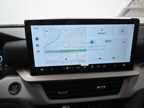 New 2026 Ford Explorer Active image 4